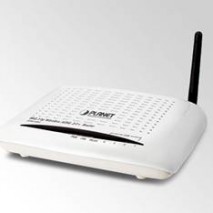 ROUTER 4 PUERTOS PLANET WLAN ADSL