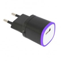 Cargador de red USB Omega OUCBWPP 5V 1,5A morado
