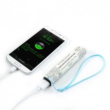 Power Bank 2600  mAh estampado periodico