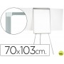 PIZARRA BLANCA Q-CONNECT CON TRIPODE 70X103 CM Y BRAZOSEXTENSIBLES PARA CONFERENCIAS SUPERFICIE LAMI