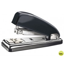 GRAPADORA PETRUS 226 NEGRA BLACK MAGIC CAPACIDAD 30 HOJAS