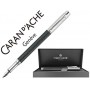 PLUMA CARAN D'ACHE VARIUS FIBRA DE CARBON 3000 NEGRO PLACADA RODIO PLUMIN ORO 18K RODIADO CON ESTUCH